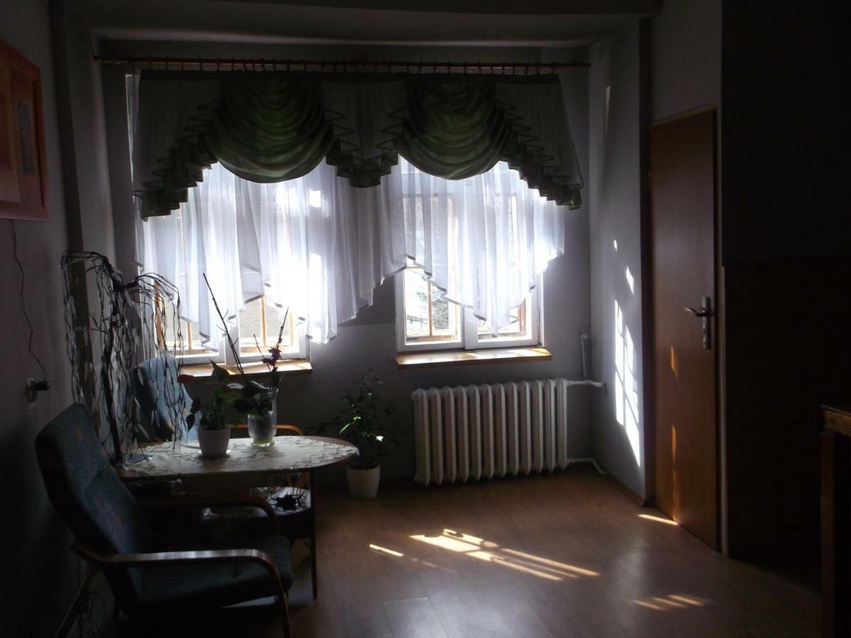 Gosciniec Iwona Hotel Glucholazy ภายนอก รูปภาพ